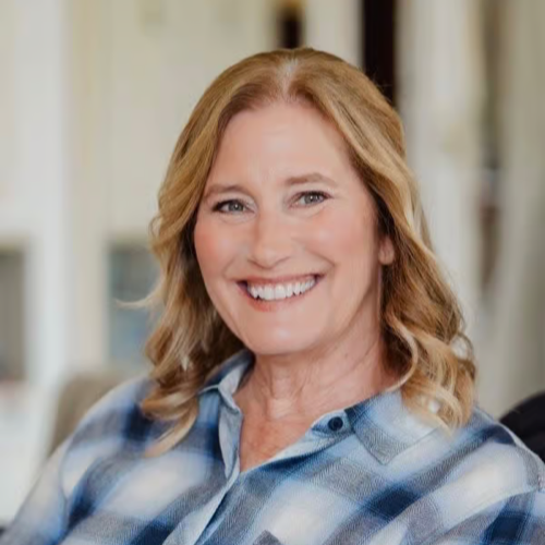 Debbie Schmitt